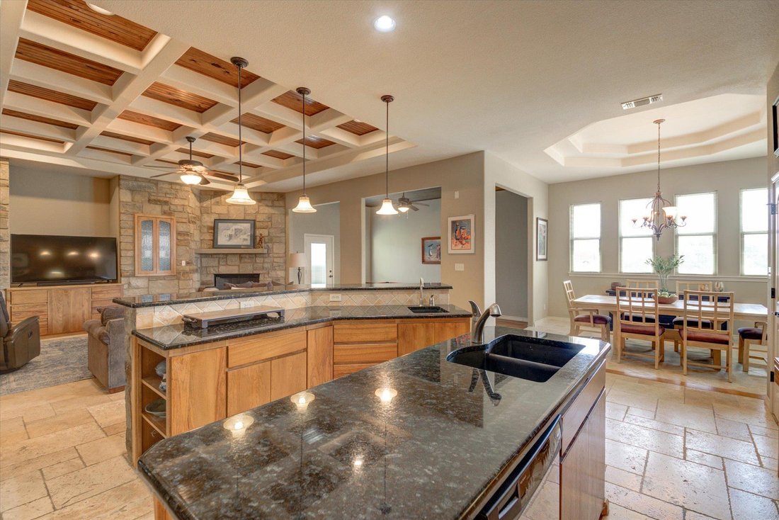 House in Kingsland, Texas, United States 5 - 16589080