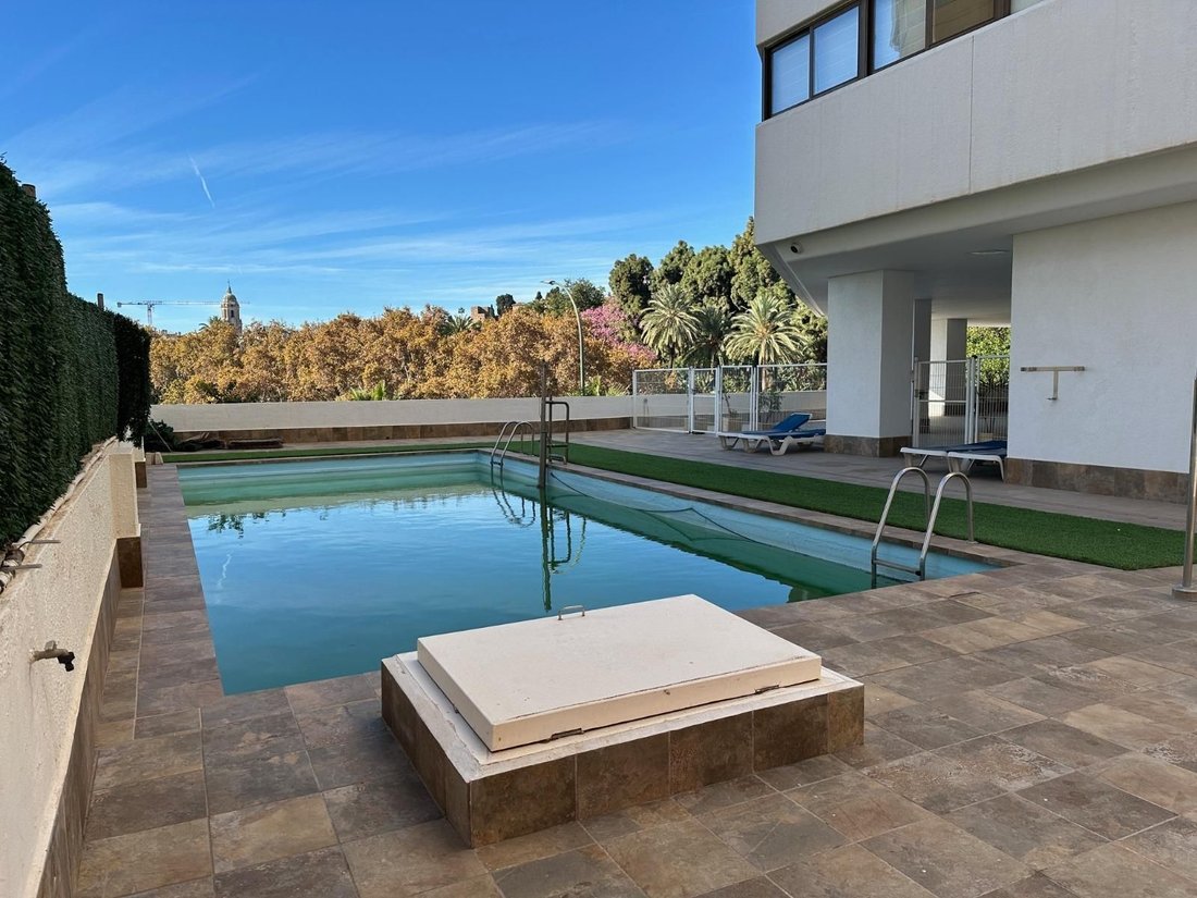 Appartamento a Playa De La Malagueta, Centro, Malaga 1 - 16582425
