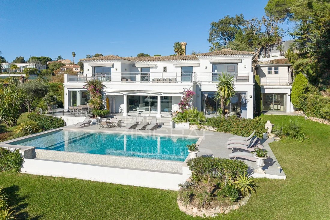House in La Maure-Super Cannes, Vallauris, France 1 - 16585839