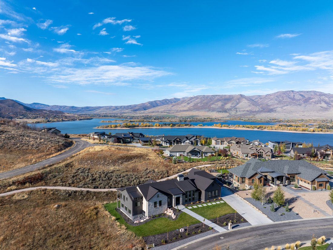 House in Huntsville, Utah, United States 1 - 16592233
