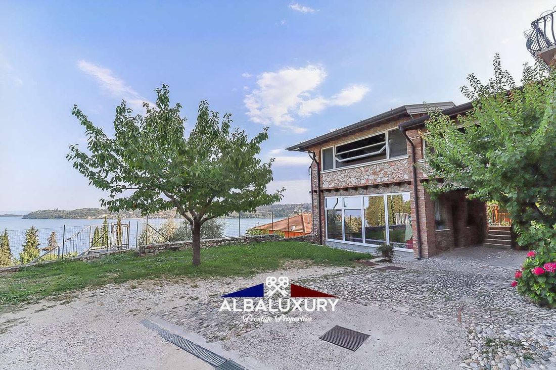 Villa in Salo, Lombardy, Italy 5 - 16605962