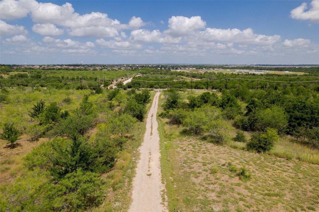 House in Kyle, Texas, United States 1 - 16590515