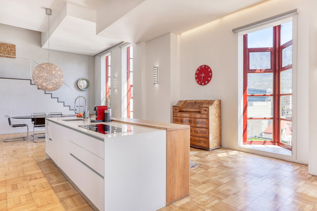 Apartment in City Centre, Cape Town, South Africa 5 - 16603016
