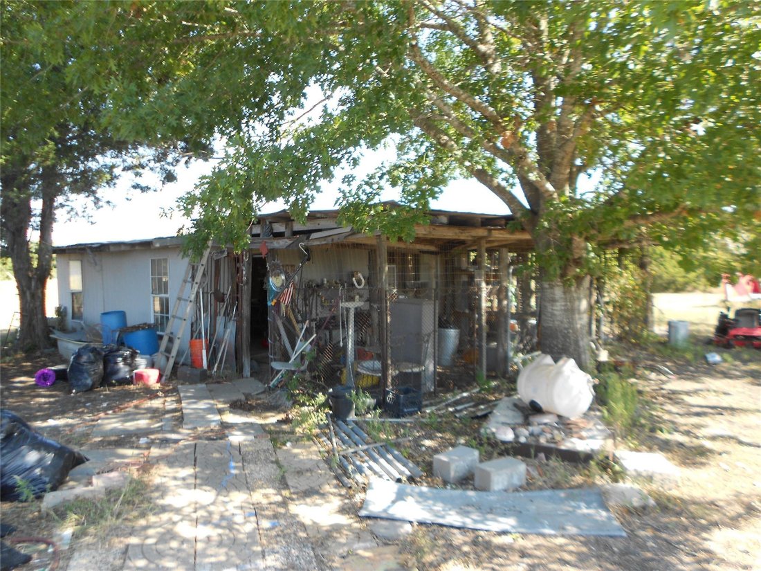 House in Dale, Texas, United States 3 - 16590900
