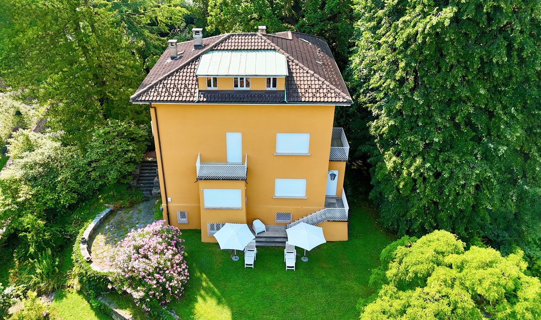 Villa in Sorengo, Ticino, Switzerland 1 - 16583077