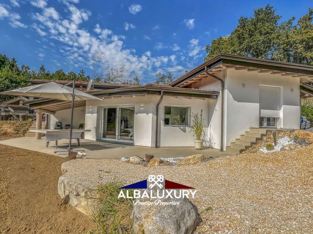 Villa in Hill Zone, Padenghe sul Garda, Lombardy 5 - 16605965