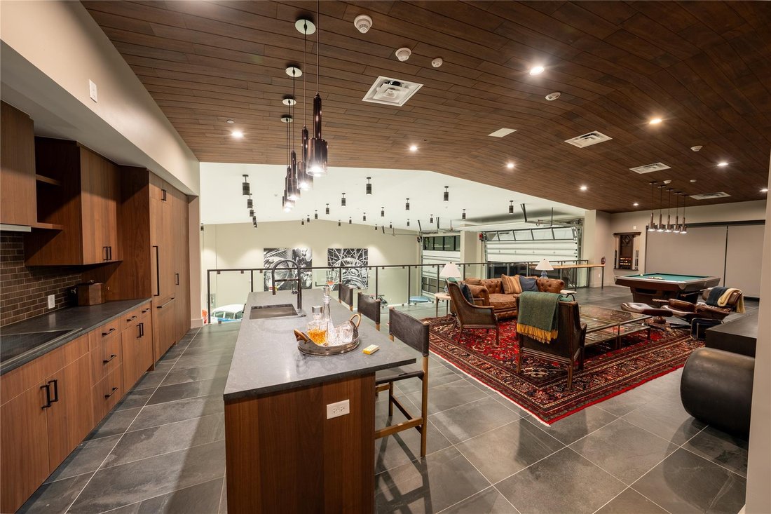 Condo in Austin, Texas, United States 5 - 16596949