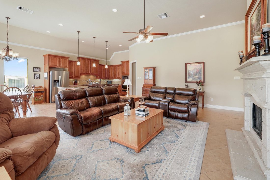 House in Leander, Texas, United States 5 - 16590308