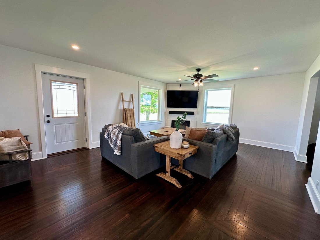 House in Rochelle, Illinois, United States 4 - 16587946