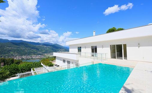 Apartment in Collina d'Oro, Ticino, Switzerland 1
