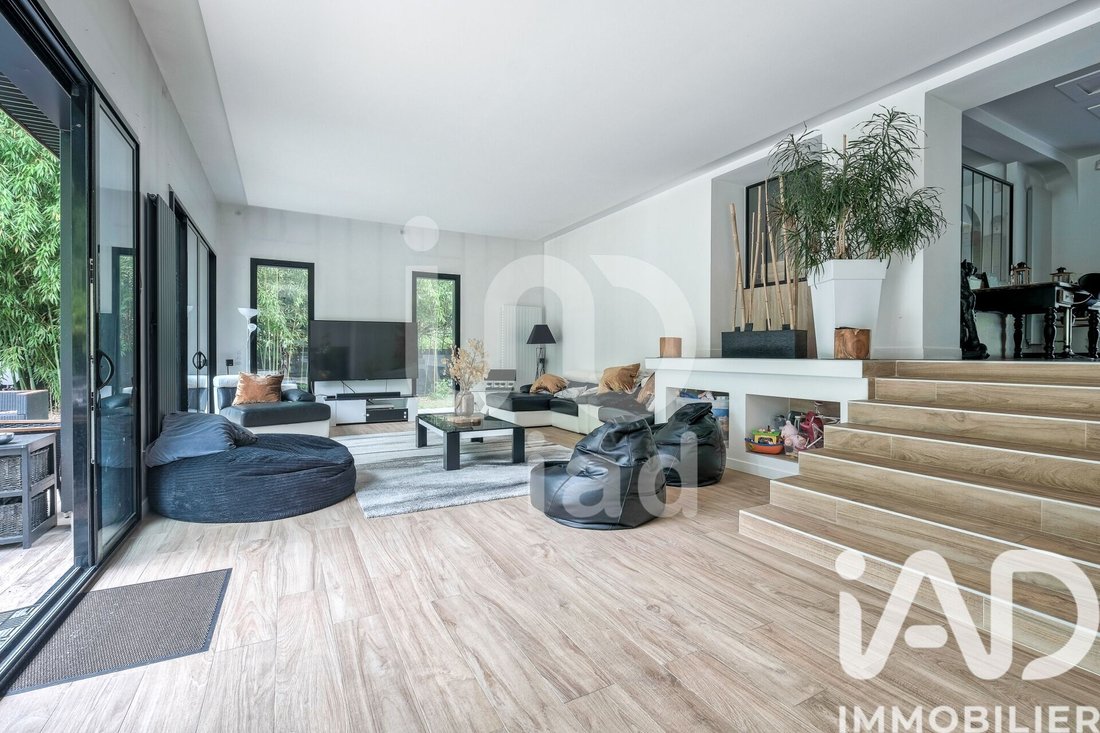 House in Ouest, Lamorlaye, France 5 - 16604064