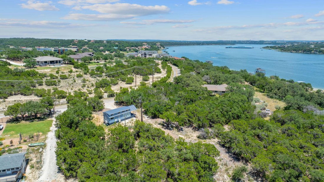 House in Jonestown, Texas, United States 3 - 16590496