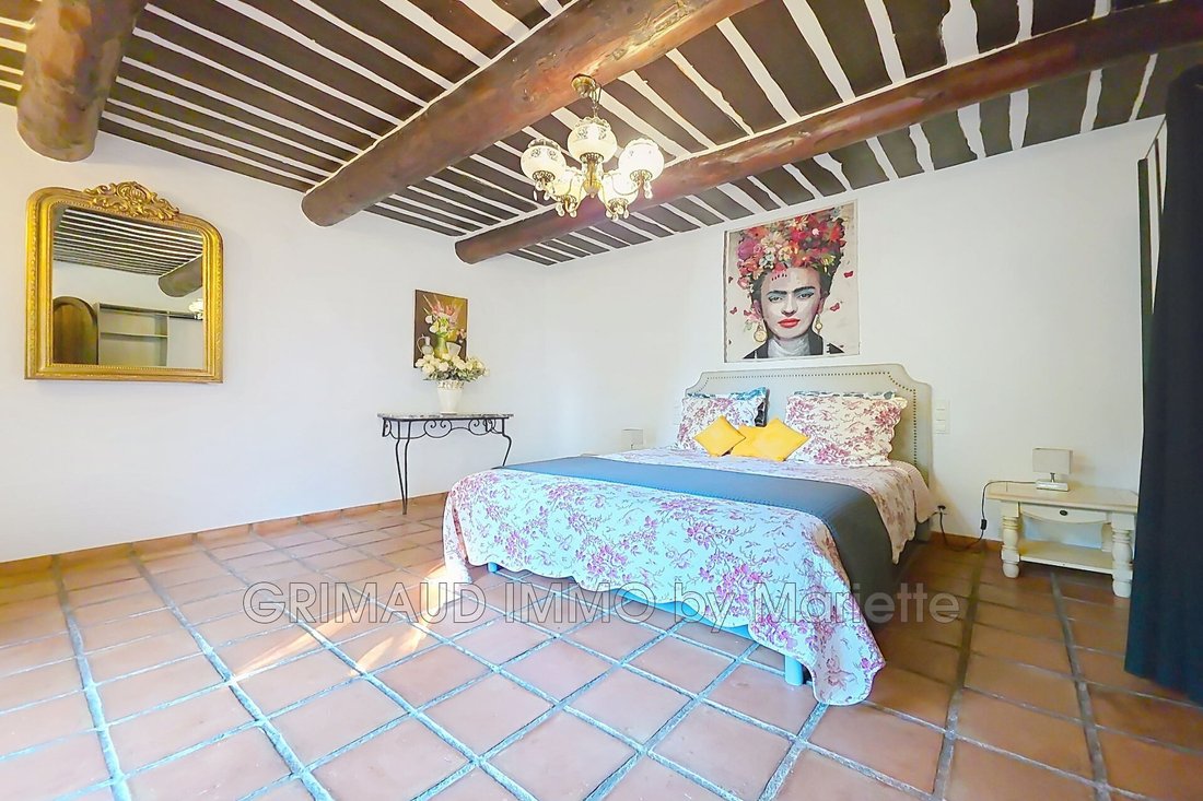 Villa in Grimaud, Provence-Alpes-Côte d'Azur, France 4 - 16597708