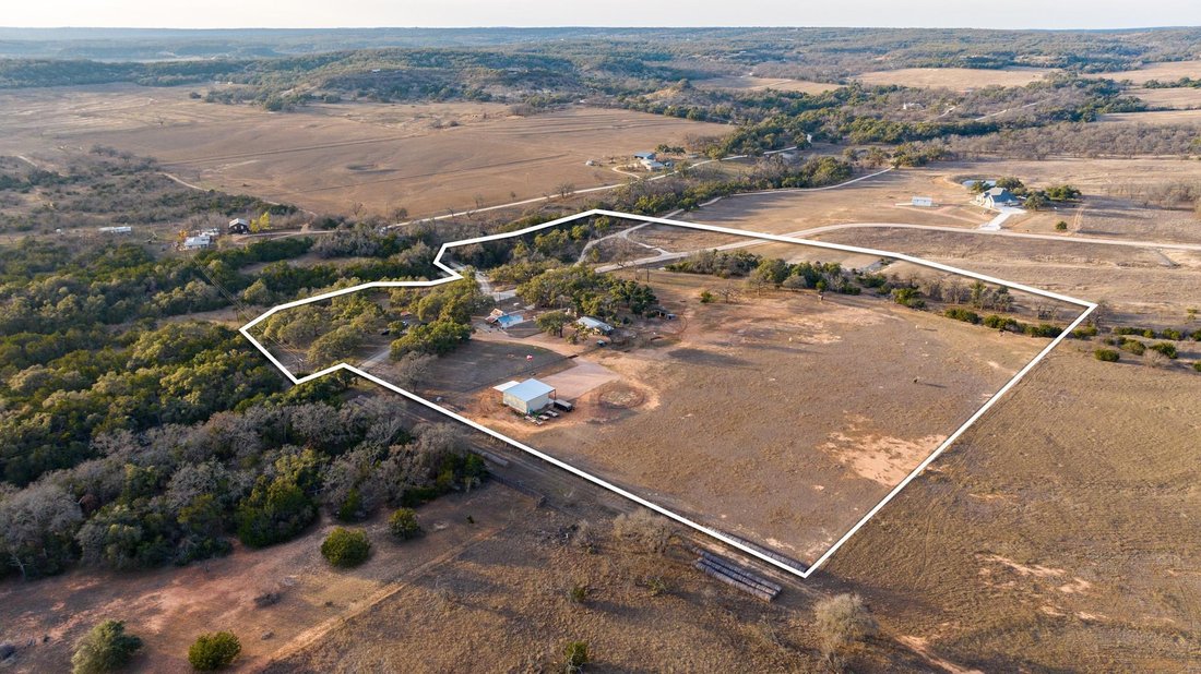 House in Fredericksburg, Texas, United States 5 - 16589079