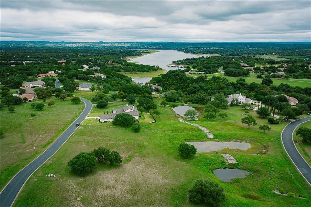 House in Spicewood, Texas, United States 4 - 16590949