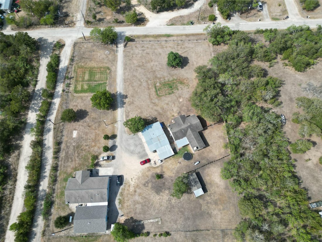 House in Dale, Texas, United States 1 - 16588728