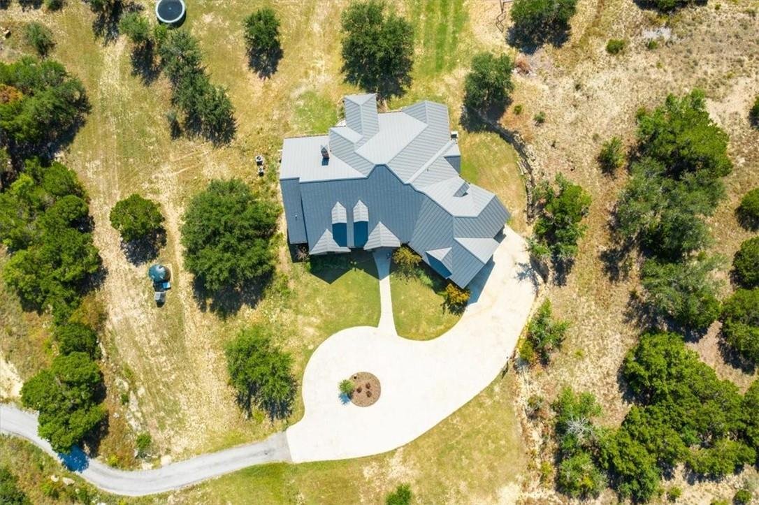 House in Spicewood, Texas, United States 4 - 16590395