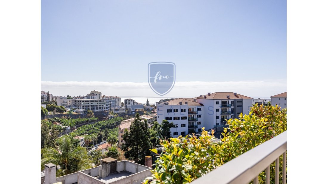 Apartment in Sao Martinho, Madeira, Portugal 1 - 16600949