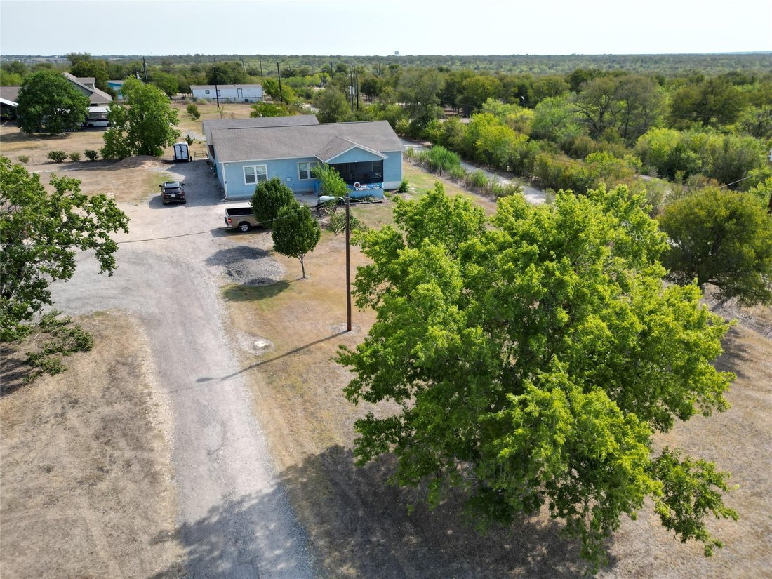 House in Dale, Texas, United States 2 - 16588728