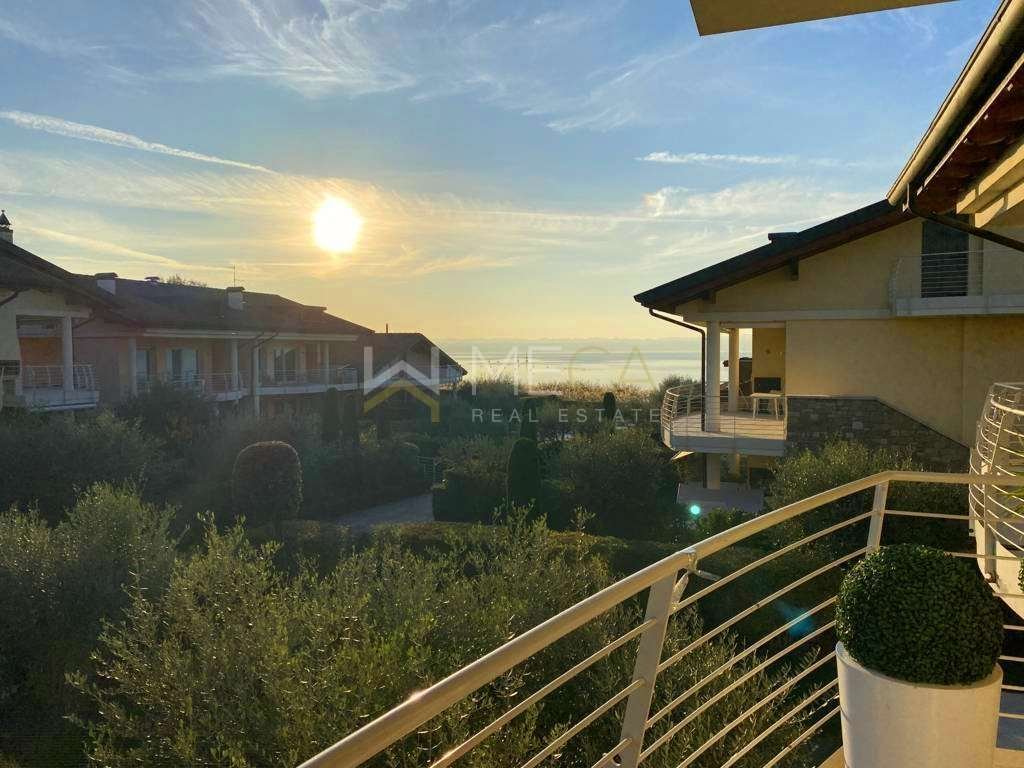 Apartment in Center, Sirmione, Lombardy 2 - 16585004