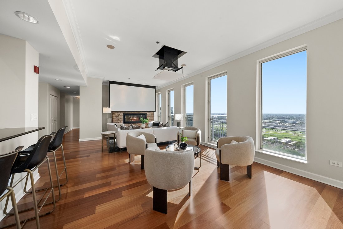 Condo in Chicago, Illinois, United States 4 - 16587544