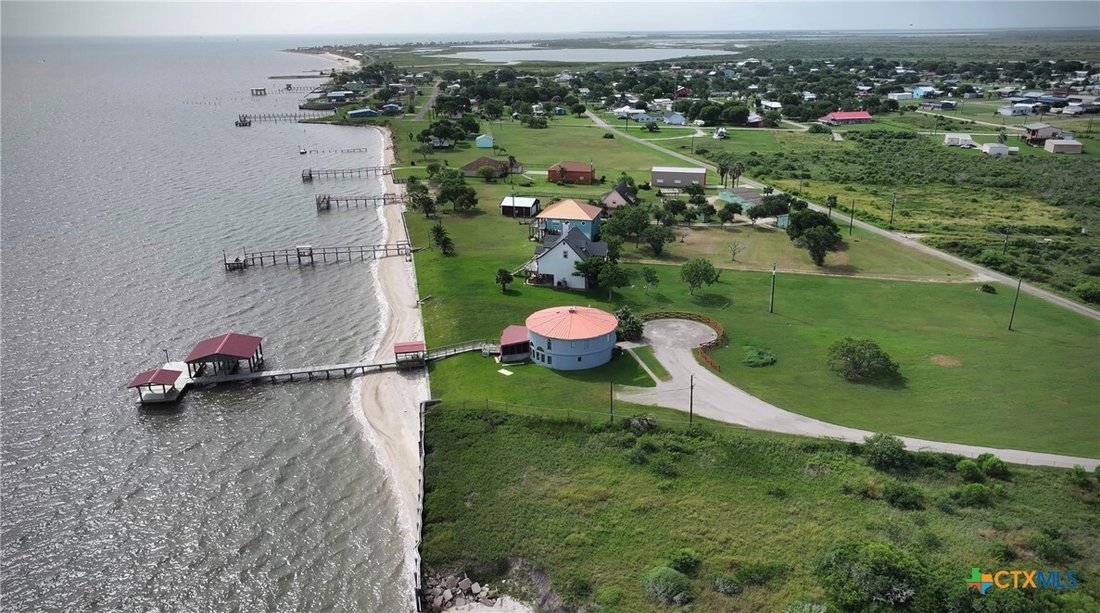 House in Port Lavaca, Texas, United States 1 - 16584633