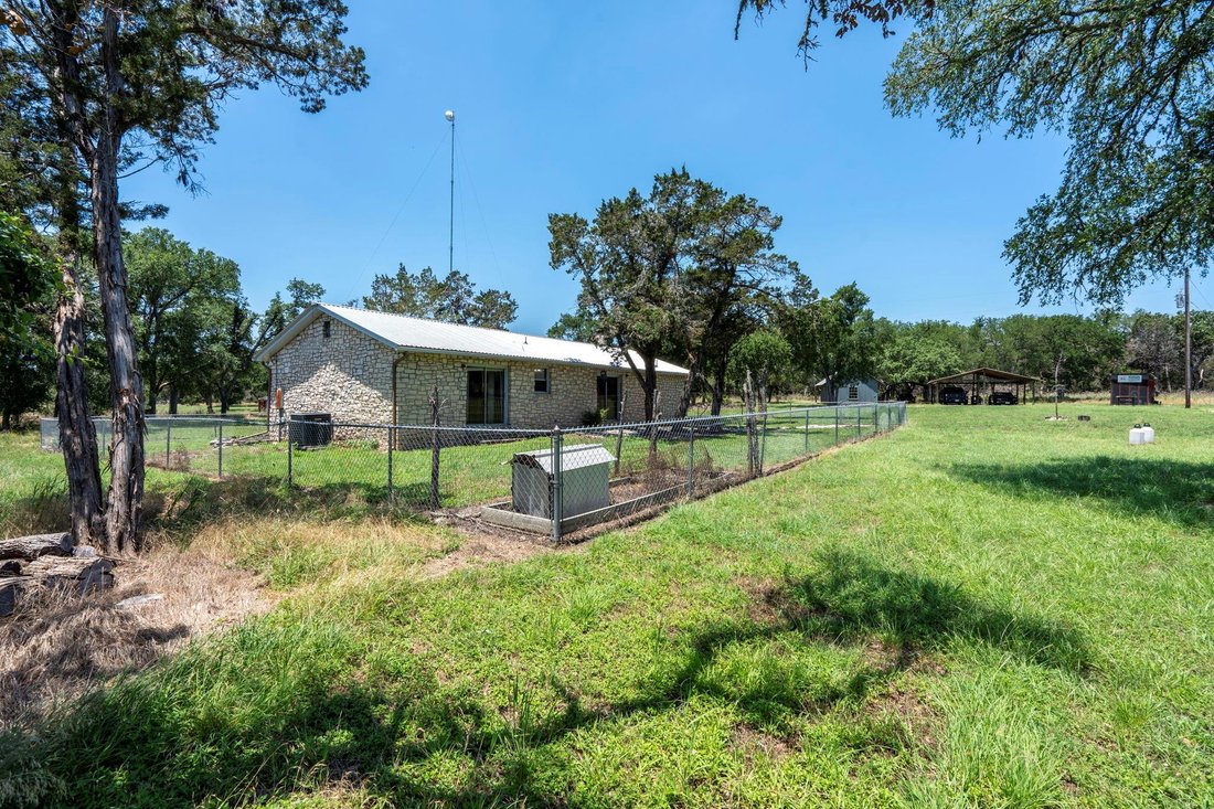 House in Driftwood, Texas, United States 2 - 16590171