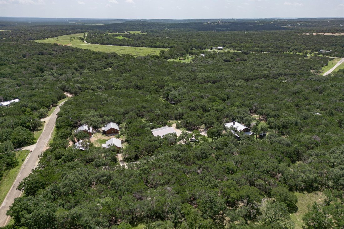 Wimberley, Texas, United States 4 - 16590049
