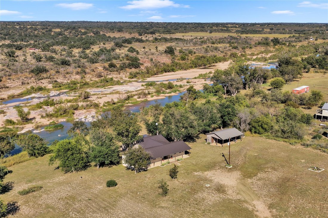 House in Llano, Texas, United States 1 - 16589868