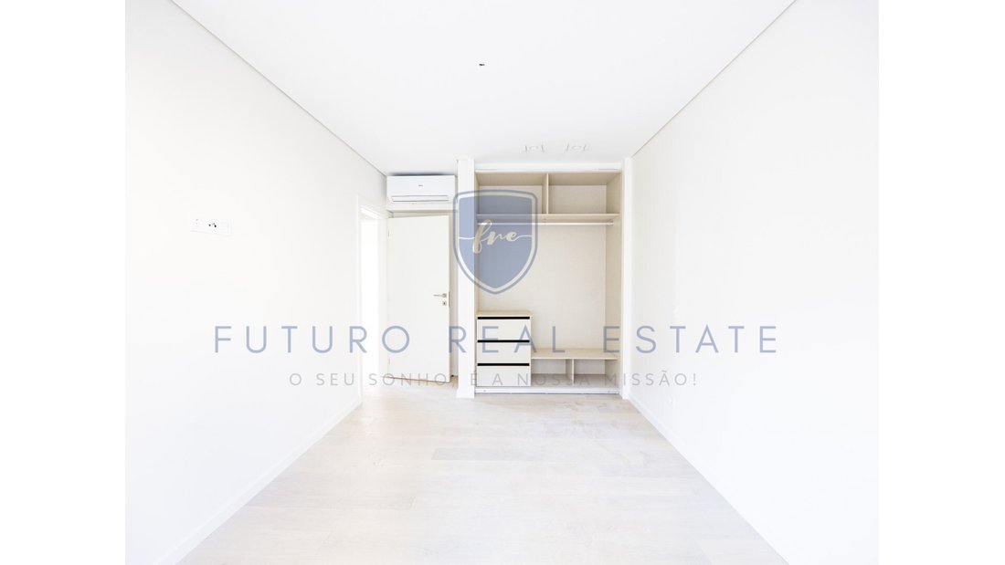 Apartment in Sao Martinho, Madeira, Portugal 2 - 16600924