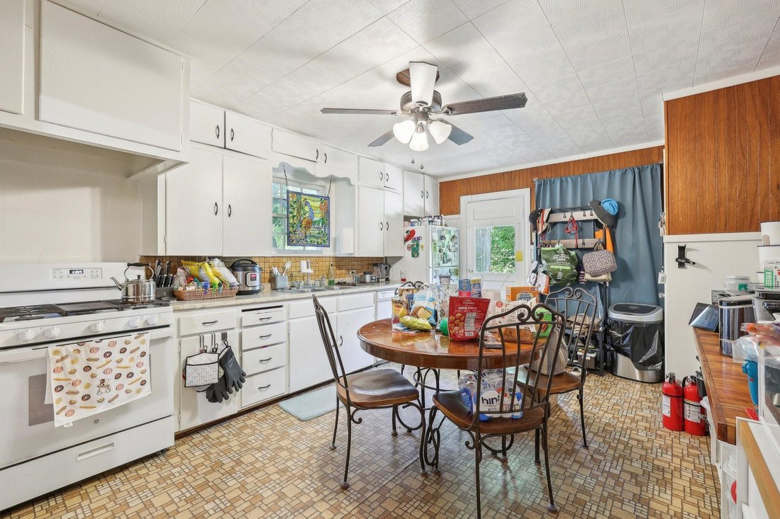 House in Austin, Texas, United States 4 - 16590611