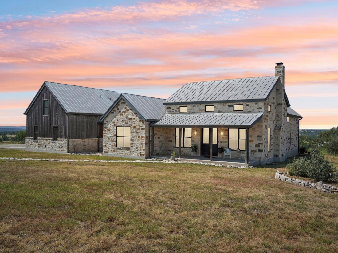 House in Fredericksburg, Texas, United States 1 - 16591001