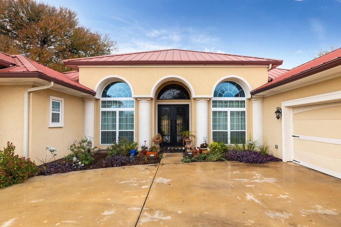 House in Lockhart, Texas, United States 4 - 16590987