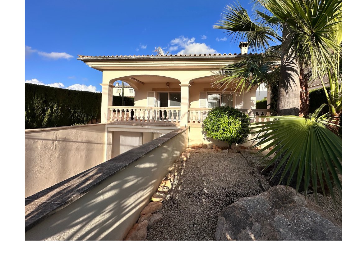 Townhouse in ses Salines, Balearic Islands, Spain 4 - 16602849