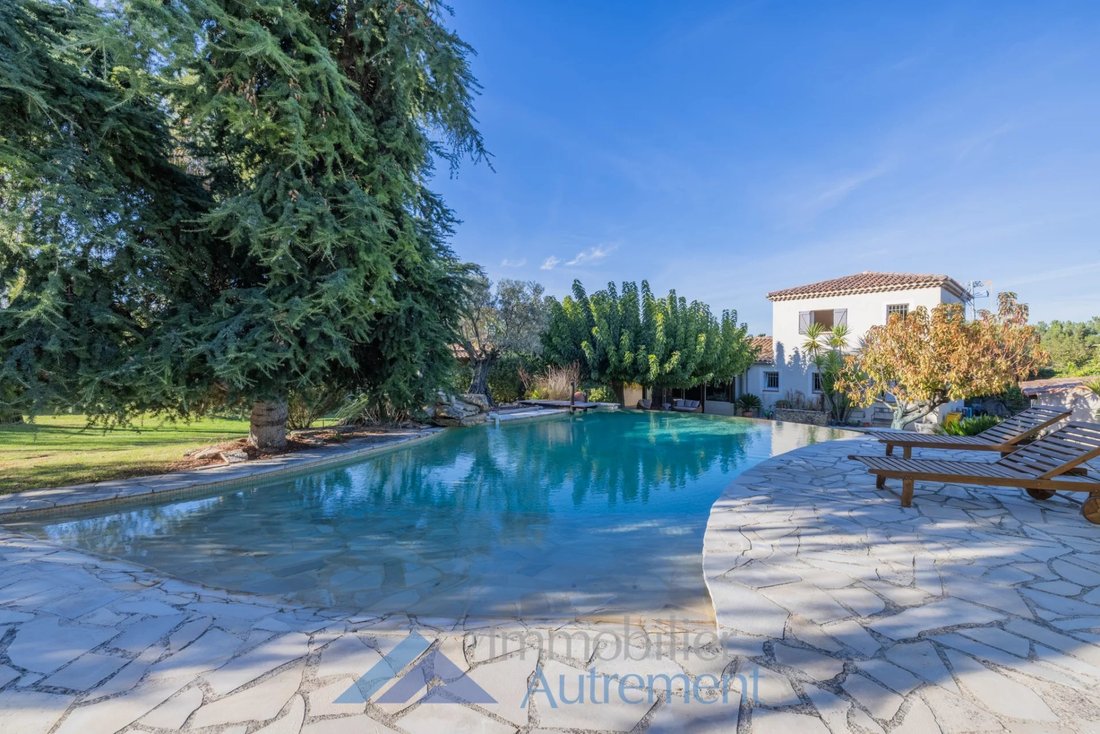 Villa in France 3 - 16582480