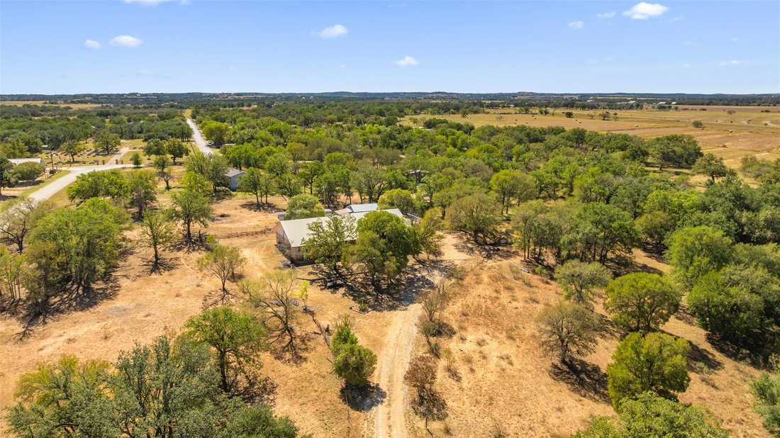 House in Stonewall, Texas, United States 3 - 16588390