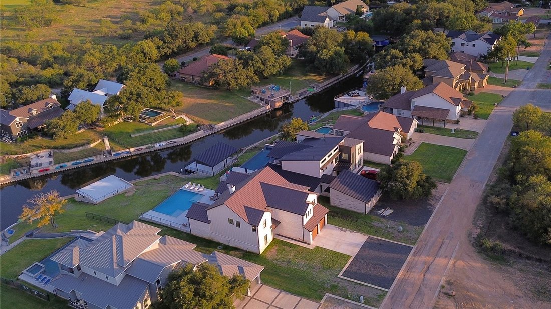House in Kingsland, Texas, United States 3 - 16589555
