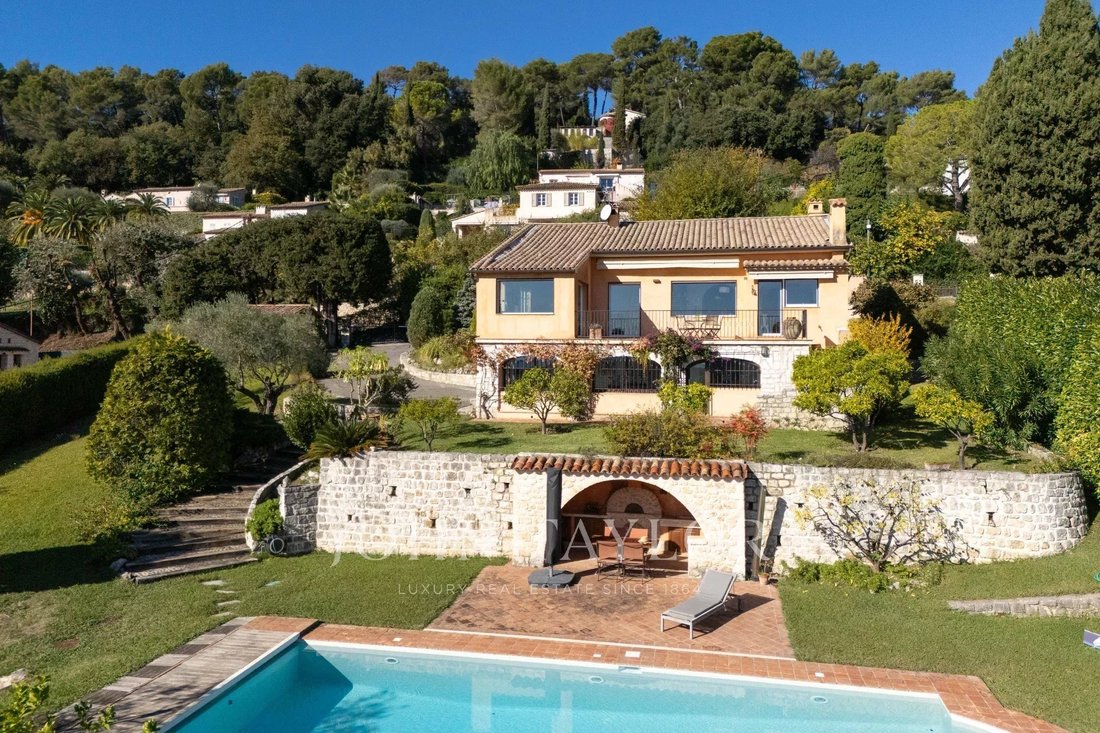 House in Quartiers Est les Salettes-Les Campons, La Colle-sur-Loup, France 2 - 16582175