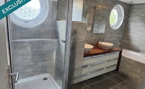 Castle for Sale in Guidel, Brittany, France