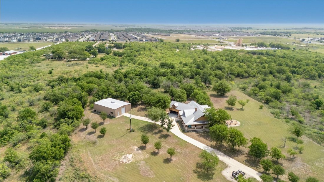 House in San Marcos, Texas, United States 2 - 16590859