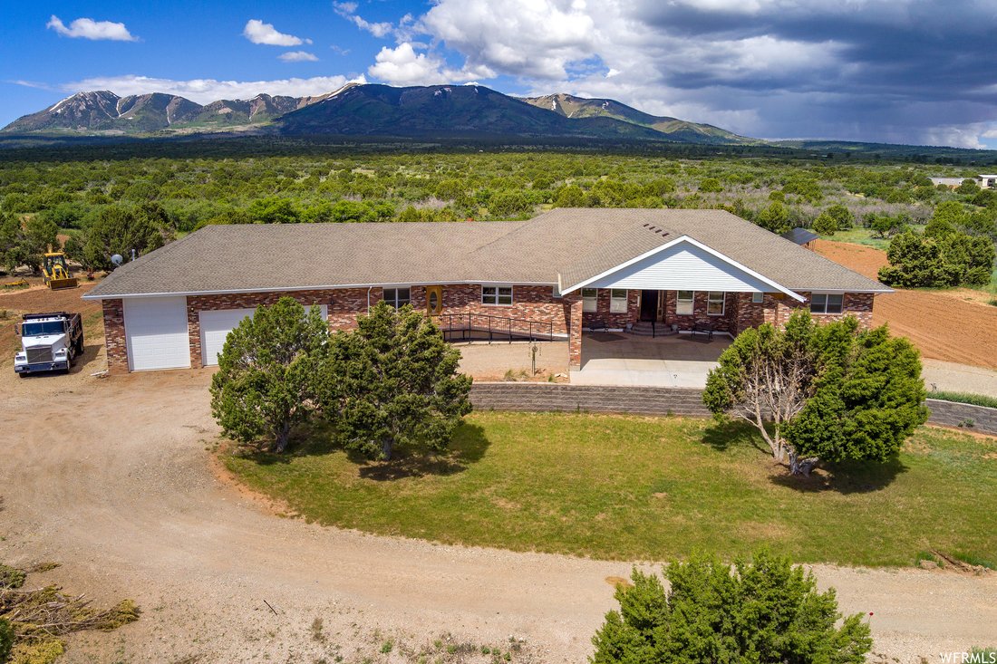 House in Monticello, Utah, United States 5 - 16593265