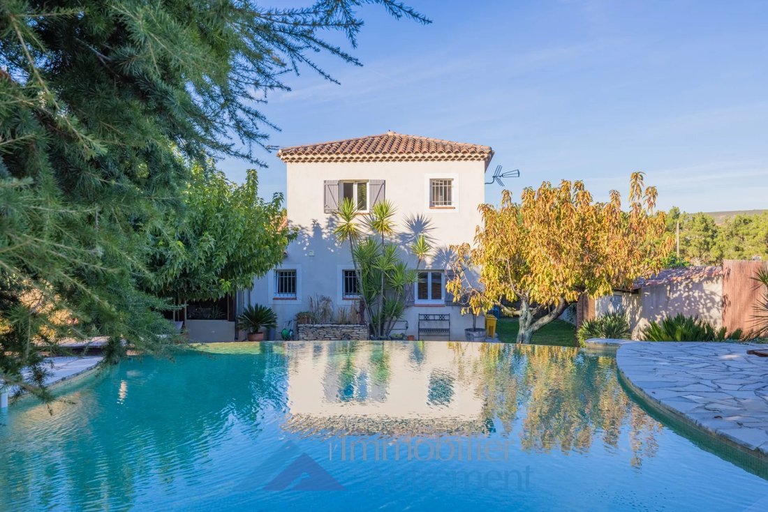Villa in France 2 - 16582480