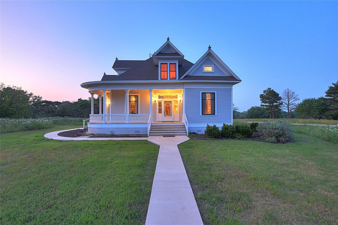 House in Smithville, Texas, United States 1 - 16590833