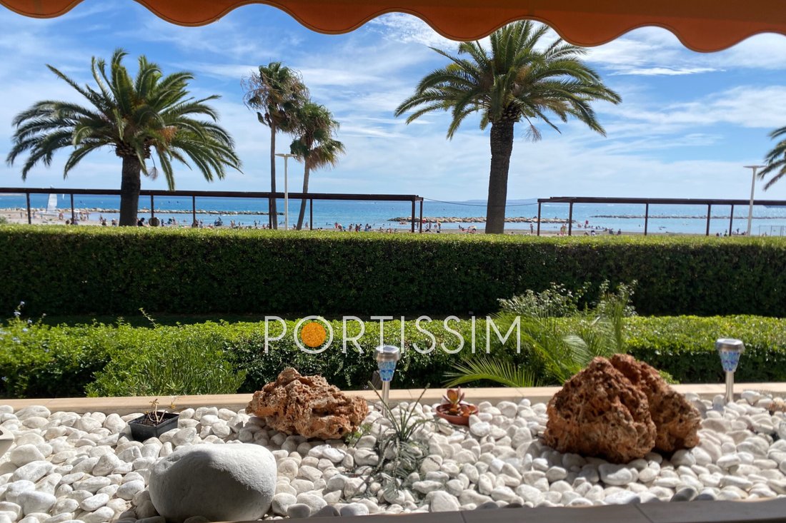 Apartment in Saint-Laurent-du-Var, Provence-Alpes-Côte d'Azur, France 2 - 16582623