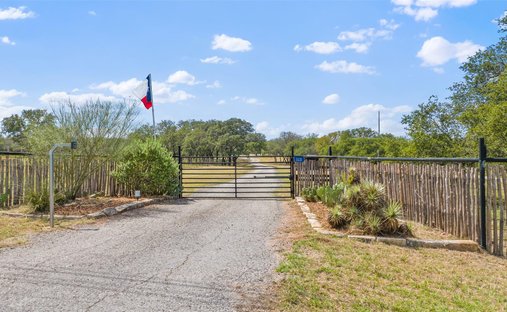 House in Johnson City, Texas, United States 1