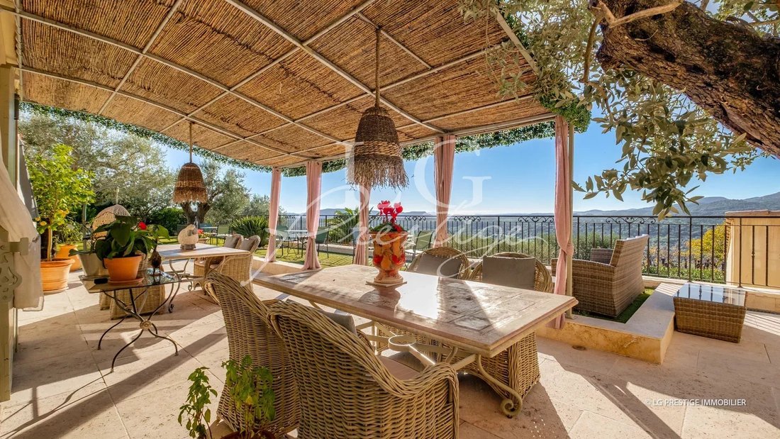 Country House in Fayence, Provence-Alpes-Côte d'Azur, France 4 - 16602595