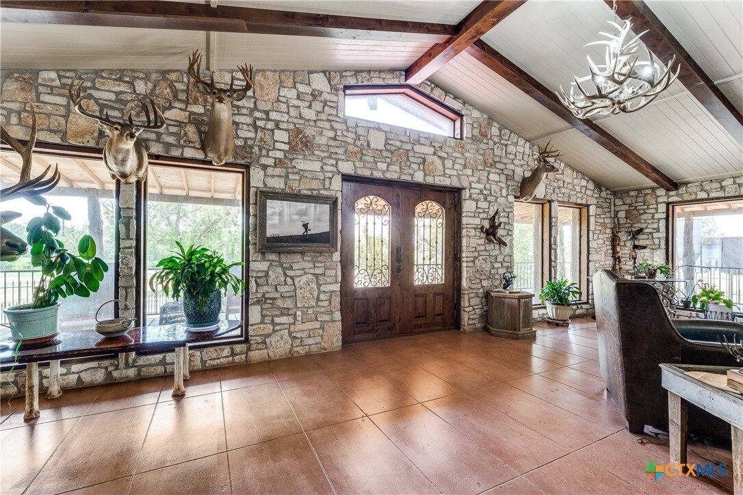 House in Adkins, Texas, United States 2 - 16584853