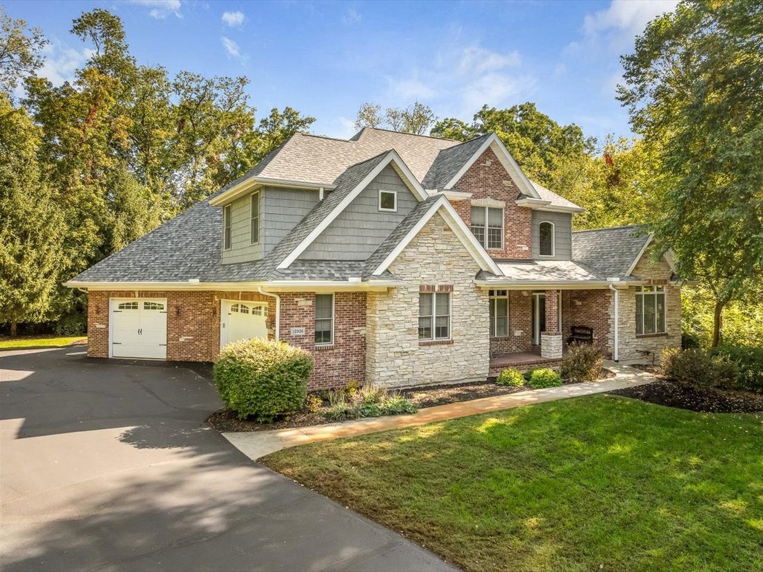 House in Caledonia, Illinois, United States 1 - 16587198