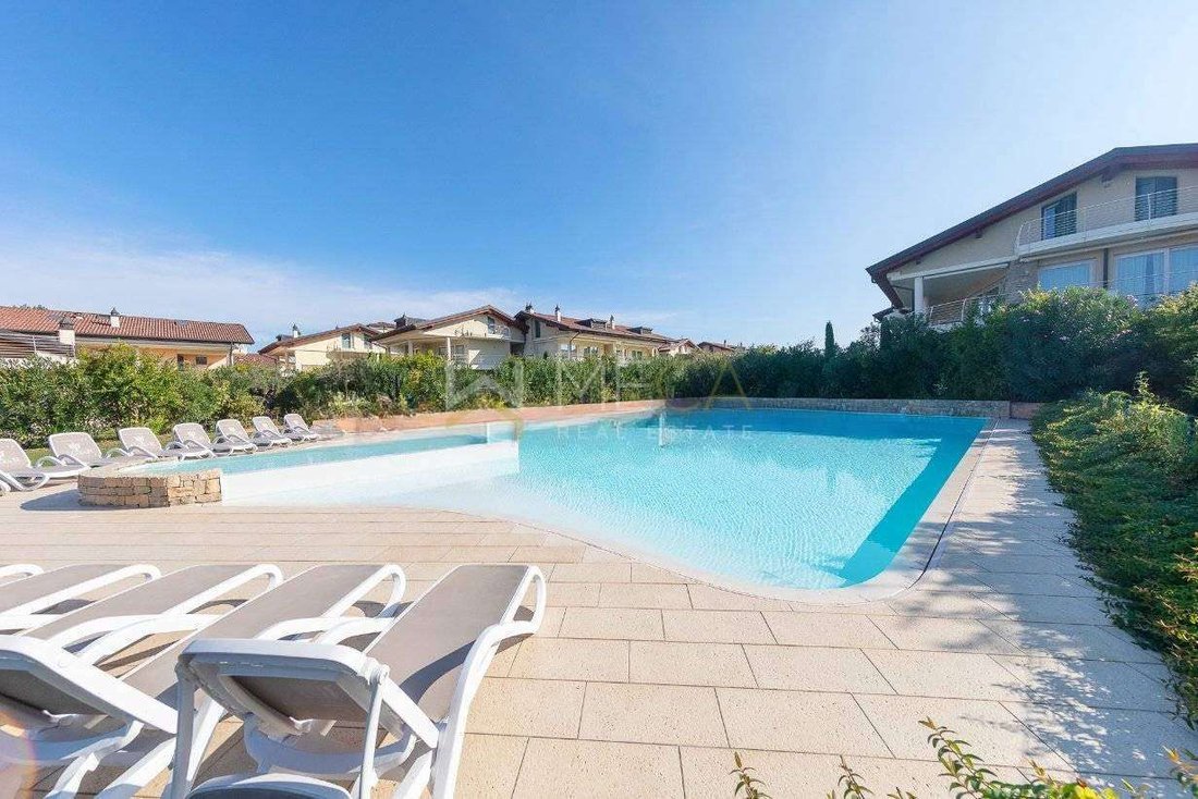 Apartment in Center, Sirmione, Lombardy 5 - 16585004