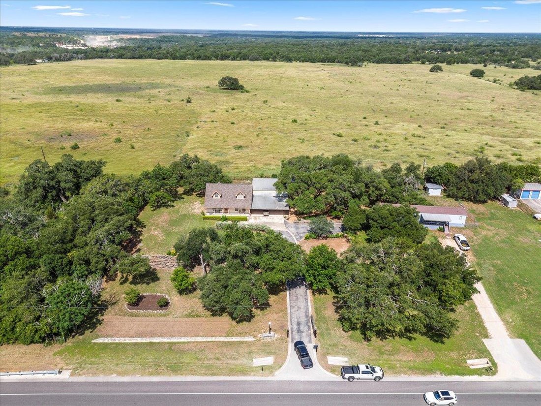 House in Buda, Texas, United States 2 - 16590118